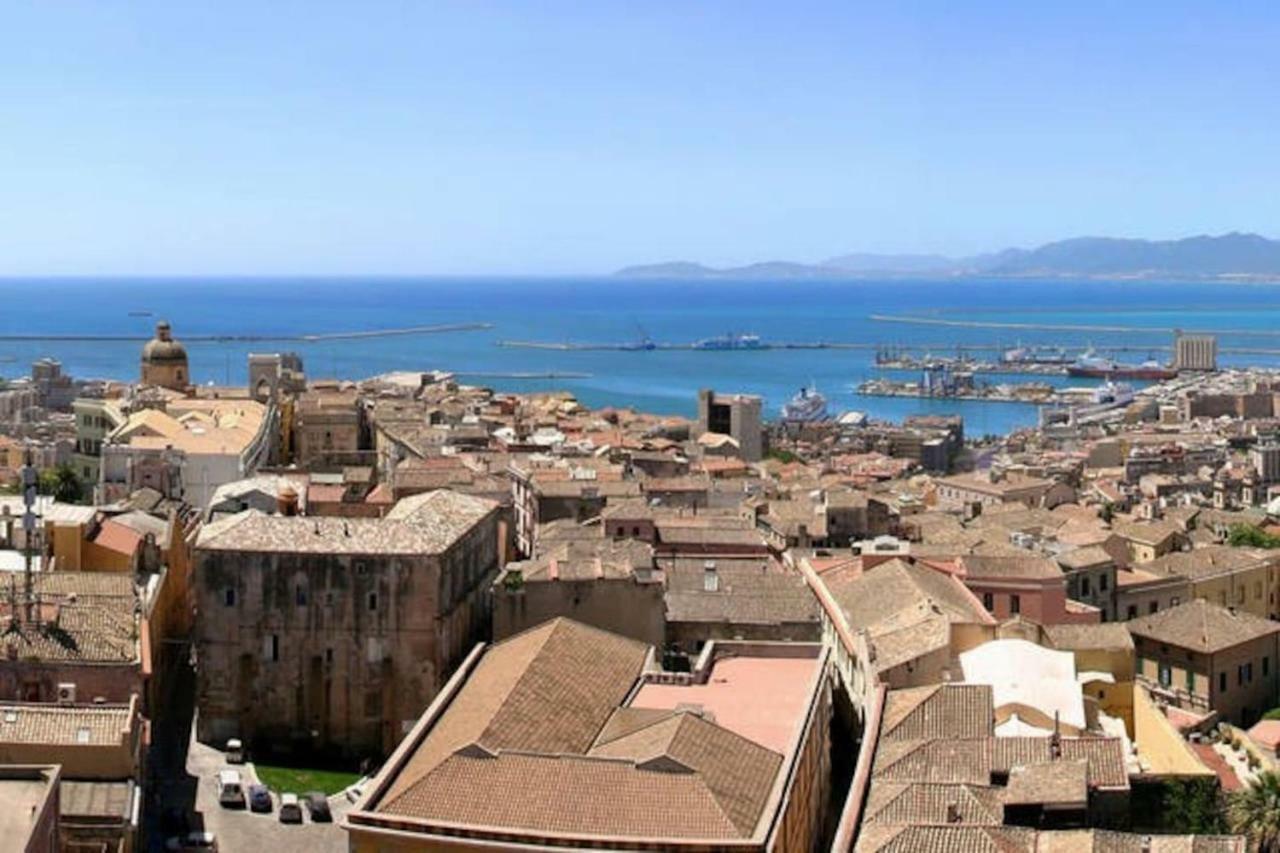 كالياري Kairos Disigiu - City Centre المظهر الخارجي الصورة